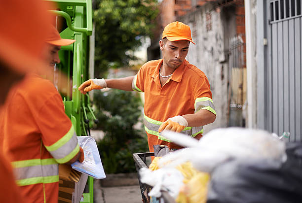 Best Yard Cleanup Services  in Nesconset, NY